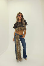 Load image into Gallery viewer, INSTOCK: FEATHER BOA (Leopard)
