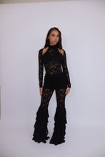 Load image into Gallery viewer, INSTOCK: KENDRA Lace Bodysuit (Black)
