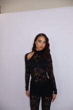 Load image into Gallery viewer, INSTOCK: KENDRA Lace Bodysuit (Black)
