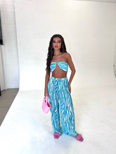 Load image into Gallery viewer, RANA Zebra Print Co-Ord Set (Blue/White)
